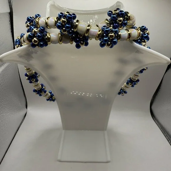 Beaded White Blue Gold Necklace Approximately 20 plus inches long Beautiful Look - Picture 4 of 6